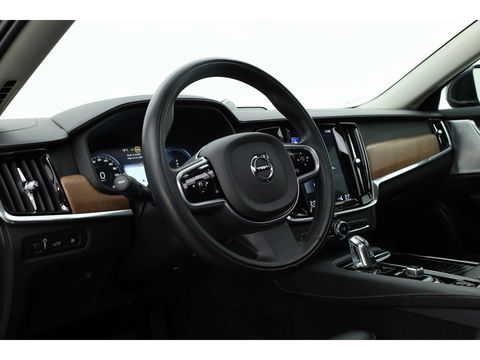 Volvo S90 2.0 T8 AWD Inscription | Polestar | Full Option | B&W audio | luchtvering | Schuifdak | massage | Trekhaak |