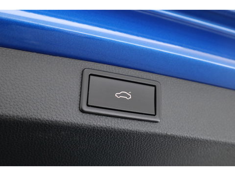 Škoda Karoq 1.5 TSI ACT Style DSG | Navi | Adapt. Cruise | Camera | Keyless | All Season | Apple CarPlay | Stoelverw.