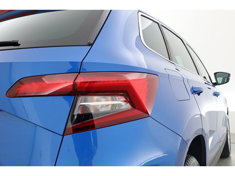 Škoda Karoq 1.5 TSI ACT Style DSG | Navi | Adapt. Cruise | Camera | Keyless | All Season | Apple CarPlay | Stoelverw.