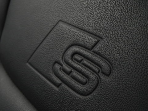 Audi Q8 e-tron 50 340PK Quattro / S-line / 360° / 2023