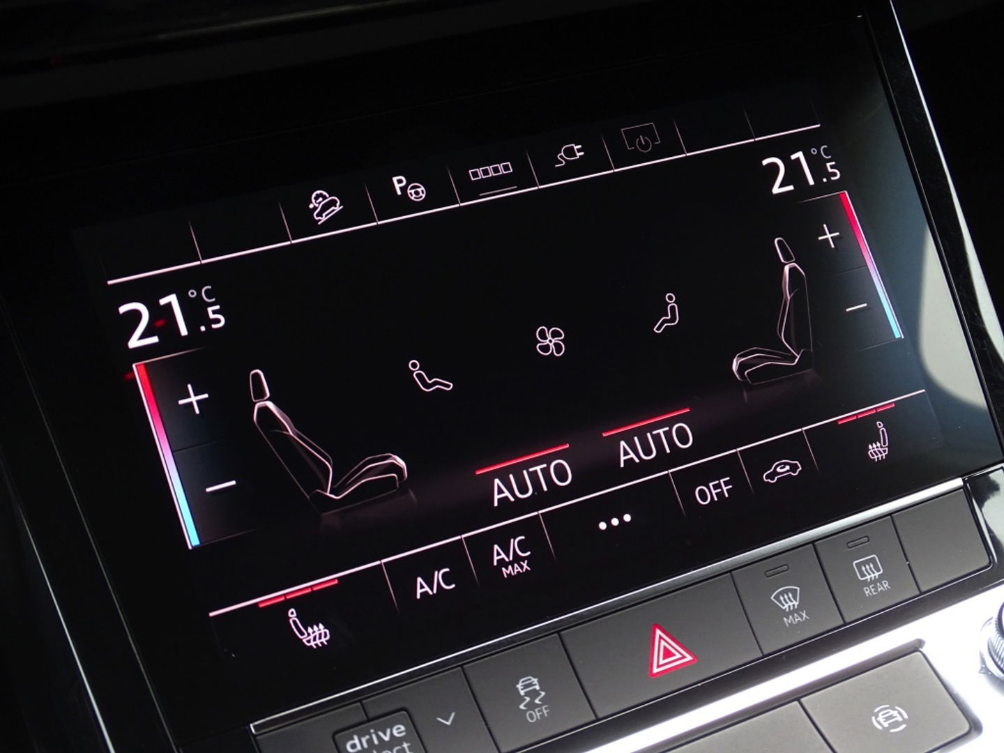 Audi Q8 e-tron 50 340PK Quattro / S-line / 360° / 2023