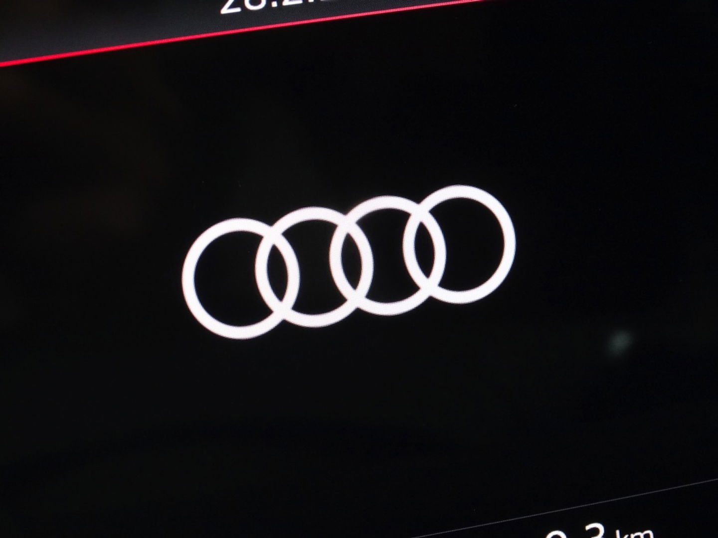 Audi Q8 e-tron 50 340PK Quattro / S-line / 360° / 2023