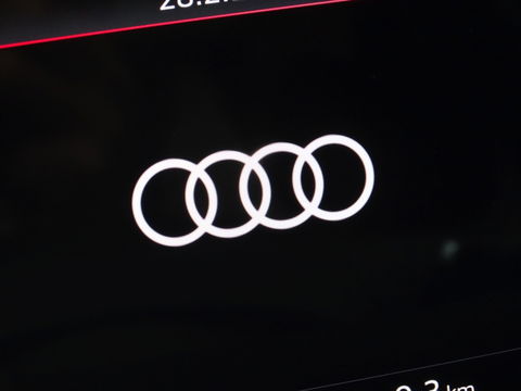 Audi Q8 e-tron 50 340PK Quattro / S-line / 360° / 2023