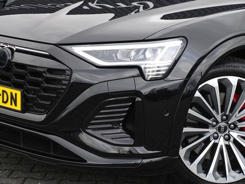 Audi Q8 e-tron 50 340PK Quattro / S-line / 360° / 2023