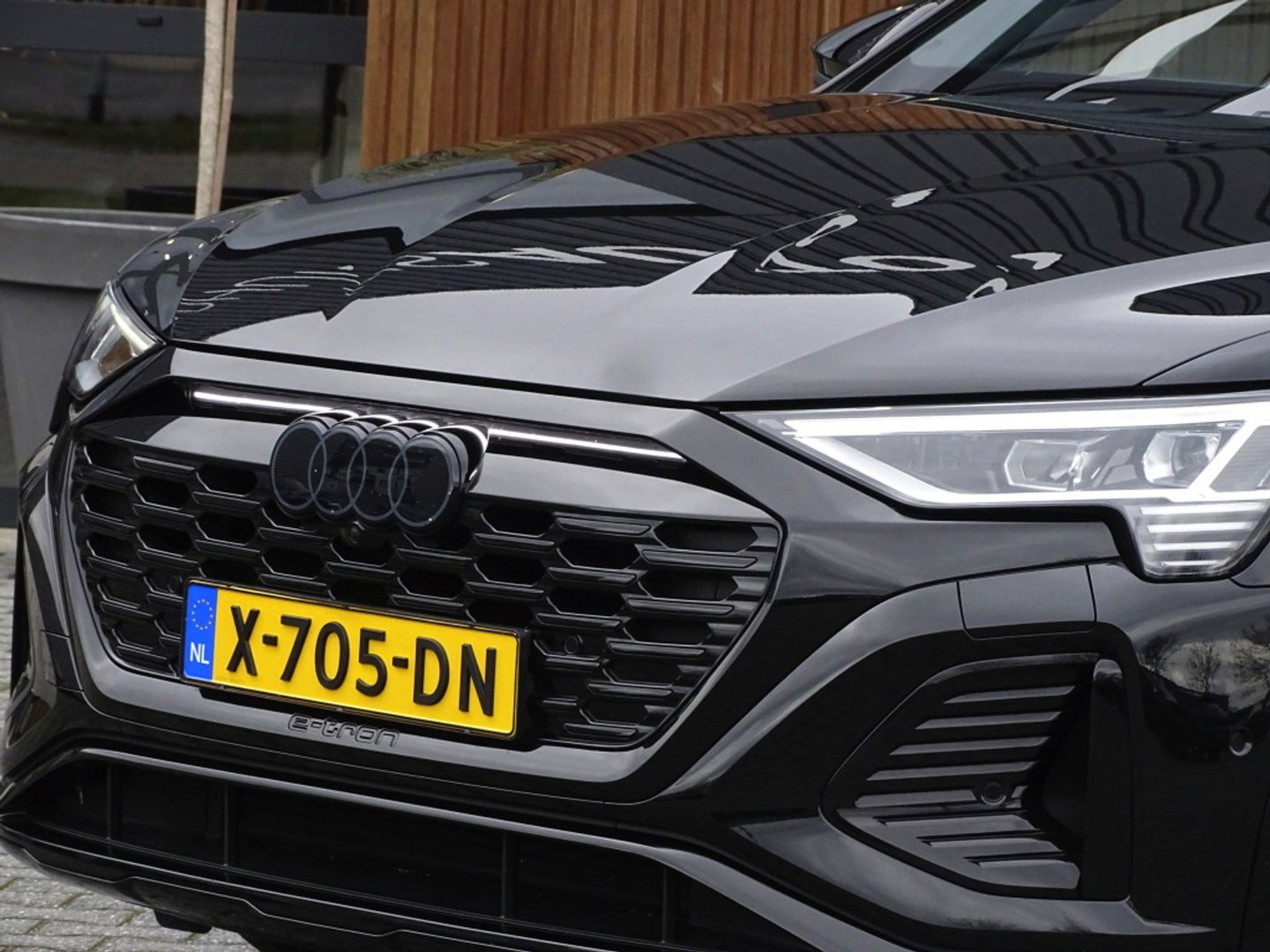 Audi Q8 e-tron 50 340PK Quattro / S-line / 360° / 2023