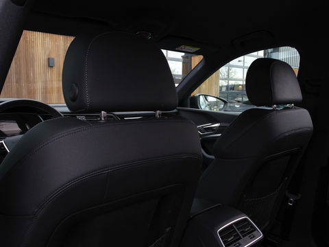 Audi Q8 e-tron 50 340PK Quattro / S-line / 360° / 2023