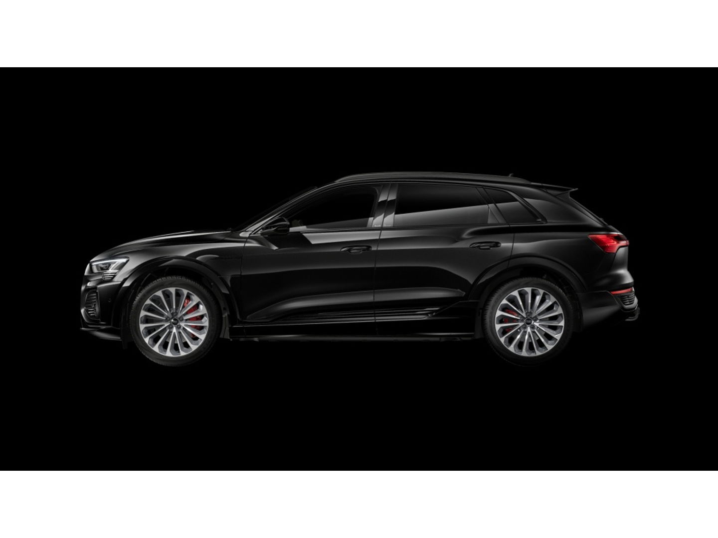 Audi Q8 e-tron 50 340PK Quattro / S-line / 360° / 2023