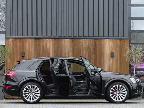 Audi Q8 e-tron 50 340PK Quattro / S-line / 360° / 2023