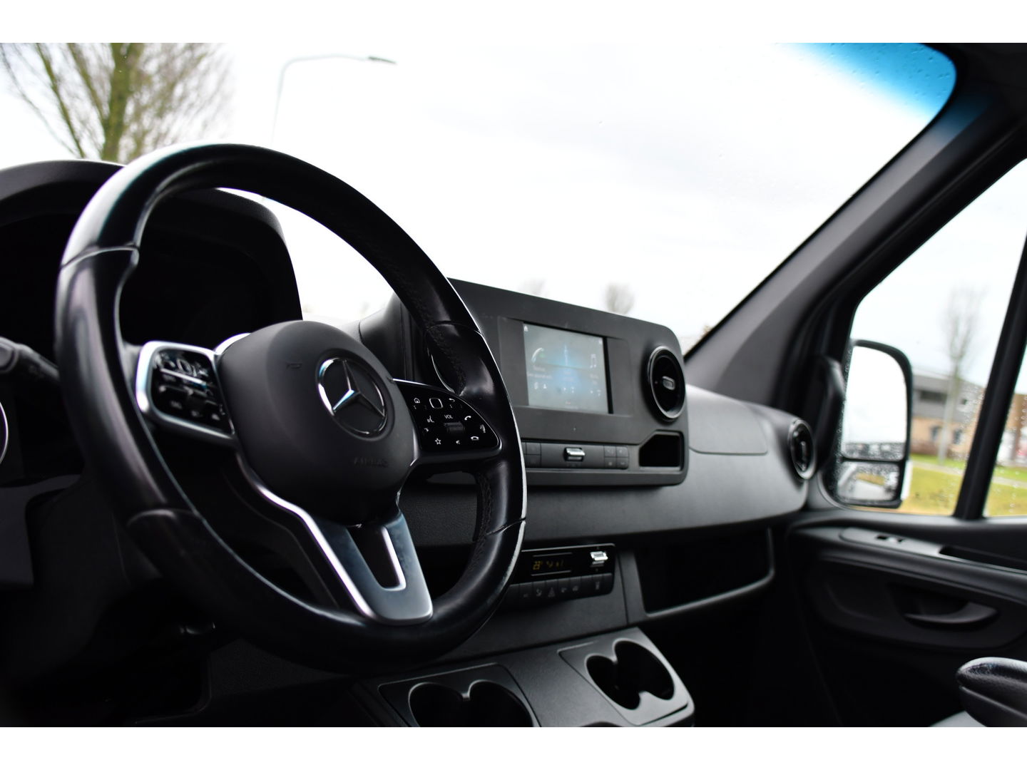 Mercedes-Benz Sprinter 315 1.9 CDI L2H1 RWD PB Edition Adaptieve Cruise, 360 Camera, Carplay, Standkachel, Leder, 150pk, Automaat, Trekhaak, Uniek!