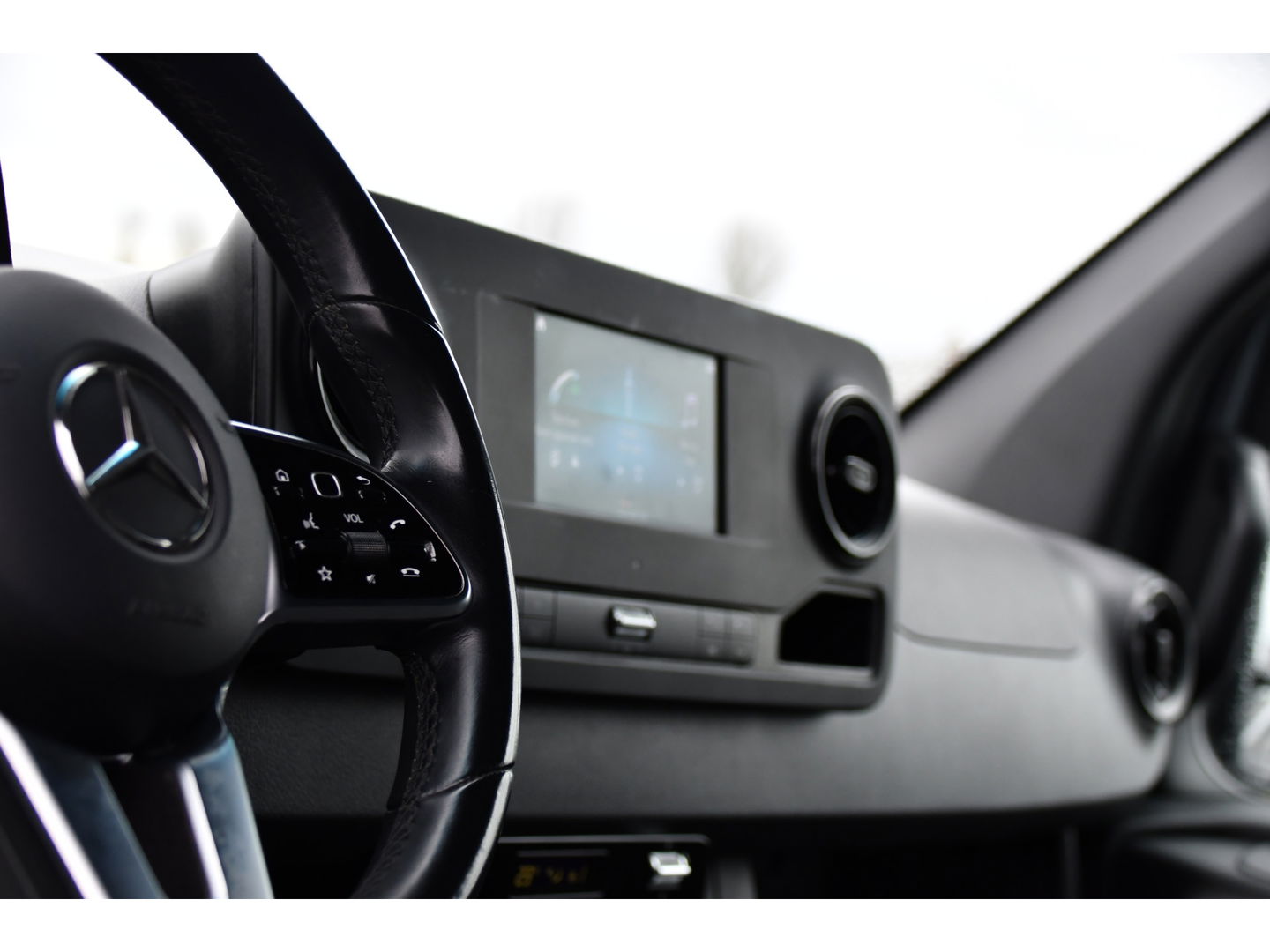 Mercedes-Benz Sprinter 315 1.9 CDI L2H1 RWD PB Edition Adaptieve Cruise, 360 Camera, Carplay, Standkachel, Leder, 150pk, Automaat, Trekhaak, Uniek!