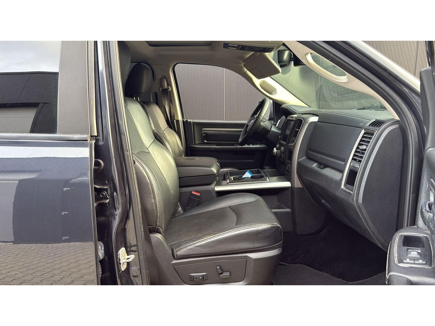 Dodge Ram 1500 5.7 V8 4x4 Crew Cab 5'7