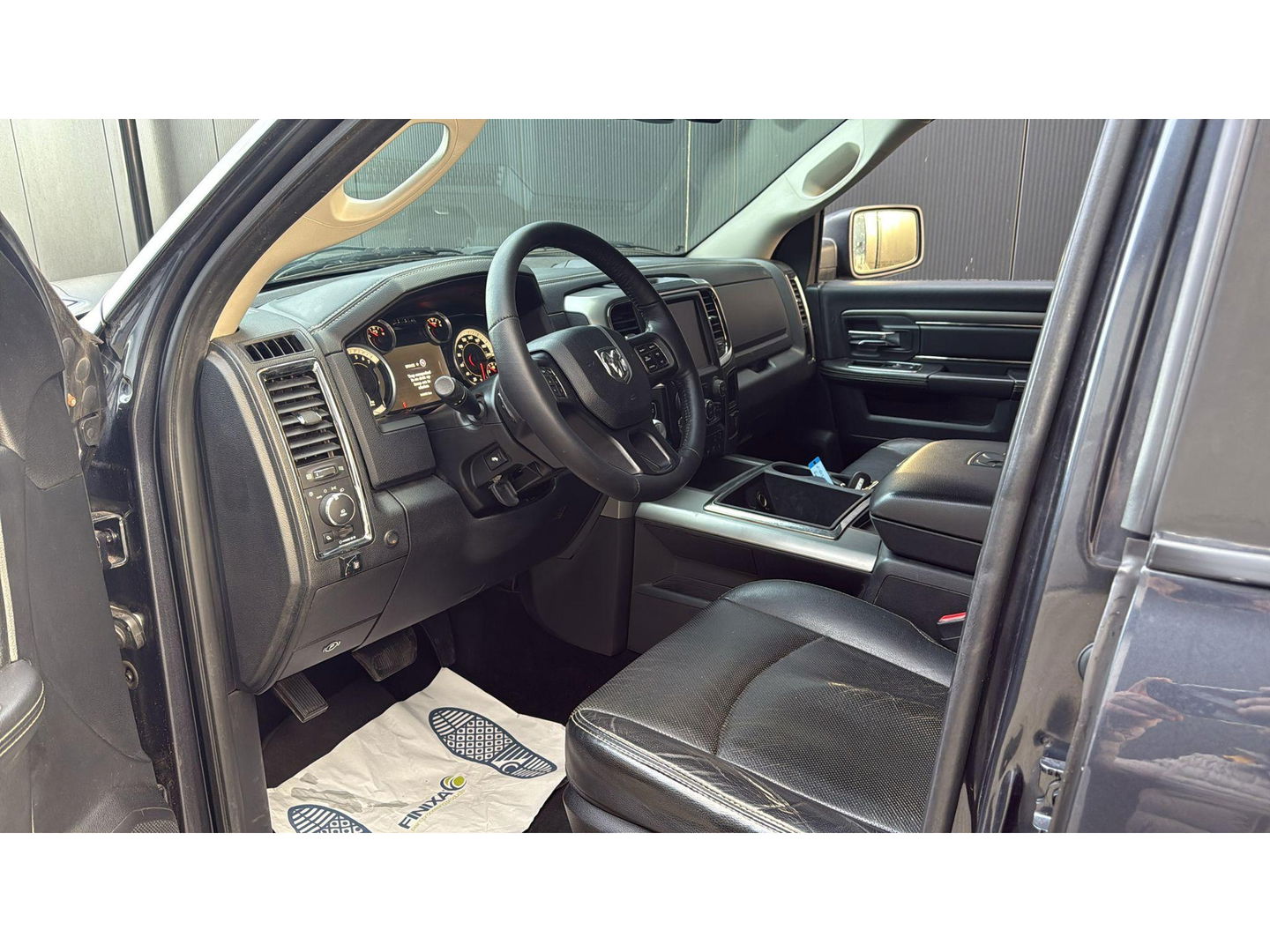 Dodge Ram 1500 5.7 V8 4x4 Crew Cab 5'7