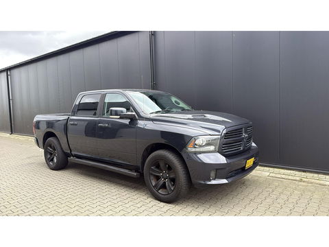 Dodge Ram 1500 5.7 V8 4x4 Crew Cab 5'7