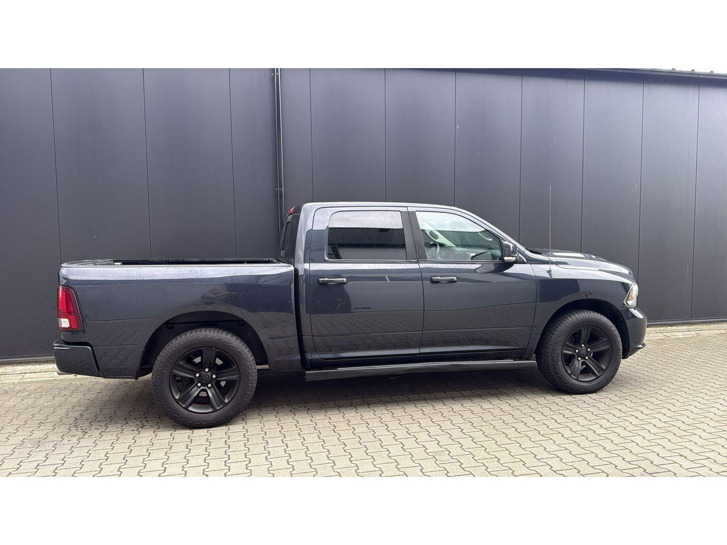 Dodge Ram 1500 5.7 V8 4x4 Crew Cab 5'7