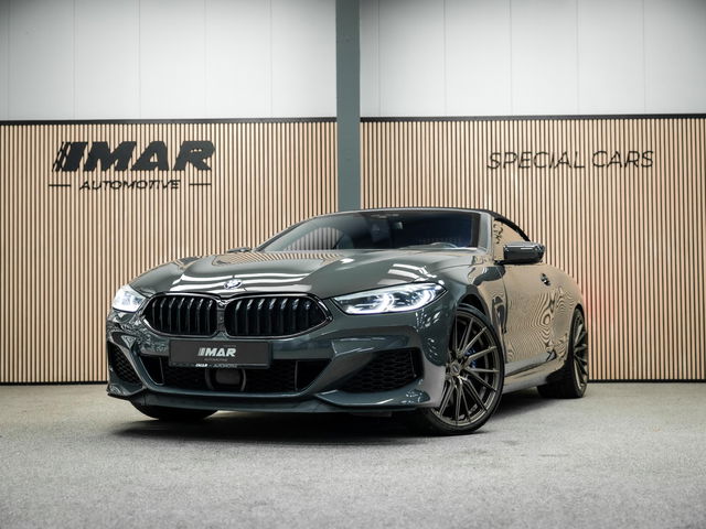 BMW 8 Serie - M850i xDrive High Executive | VOSSEN 21'' | Cabrio | Head-Up | 360 Camera | Bowers & Wilkins | Stuurverwarming |