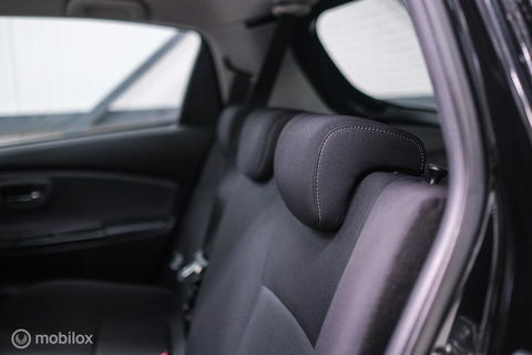 Toyota Yaris 1.5 Hybrid Dynamic | Panorama | Camera | Trekhaak | Winterset | NL auto NAP | Rijklaarprijs | Cruise |