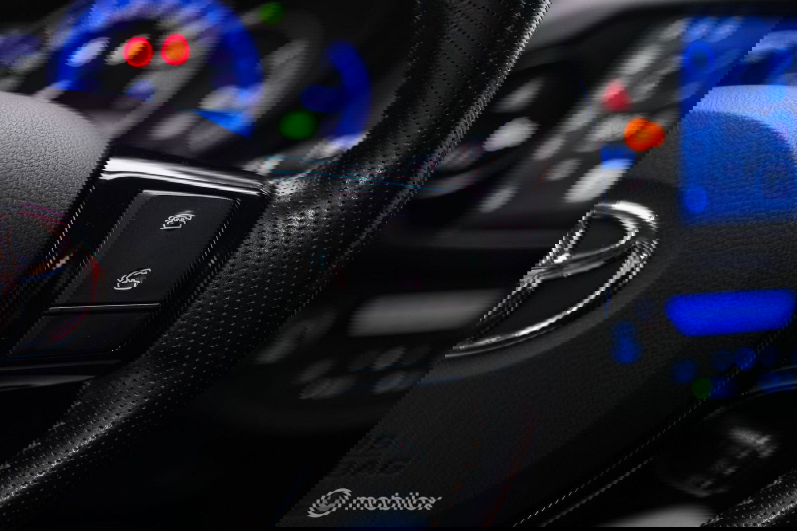 Toyota Yaris 1.5 Hybrid Dynamic | Panorama | Camera | Trekhaak | Winterset | NL auto NAP | Rijklaarprijs | Cruise |