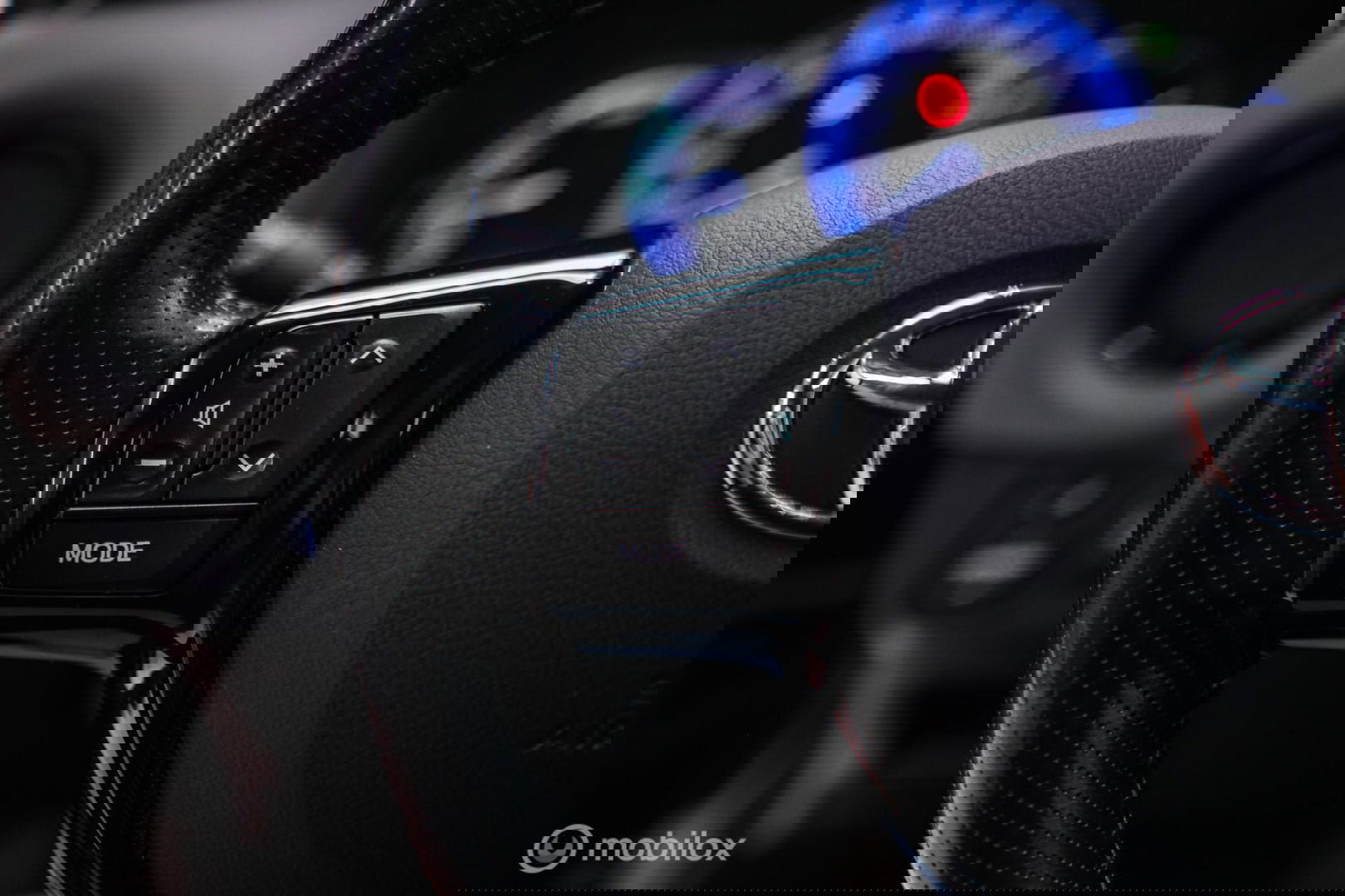 Toyota Yaris 1.5 Hybrid Dynamic | Panorama | Camera | Trekhaak | Winterset | NL auto NAP | Rijklaarprijs | Cruise |