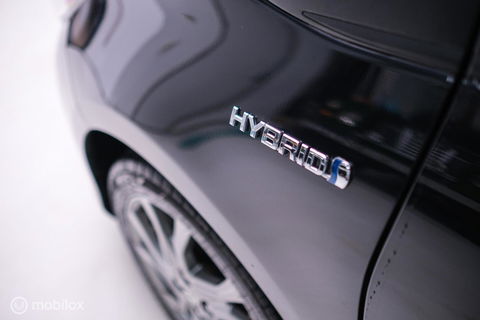 Toyota Yaris 1.5 Hybrid Dynamic | Panorama | Camera | Trekhaak | Winterset | NL auto NAP | Rijklaarprijs | Cruise |
