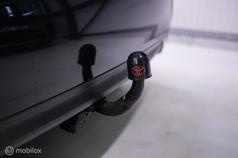 Toyota Yaris 1.5 Hybrid Dynamic | Panorama | Camera | Trekhaak | Winterset | NL auto NAP | Rijklaarprijs | Cruise |