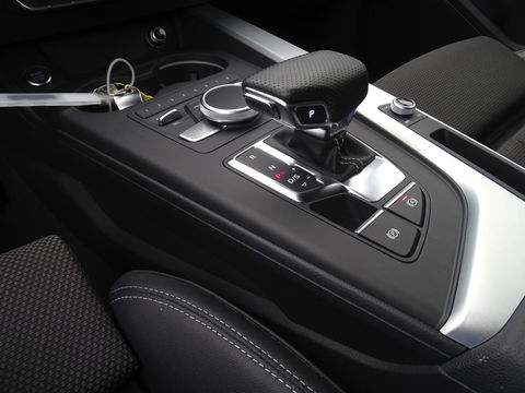 Audi A4 Avant 1.4 TFSI 150PK automaat. S-line S / S virtual dashboard / *NAP*