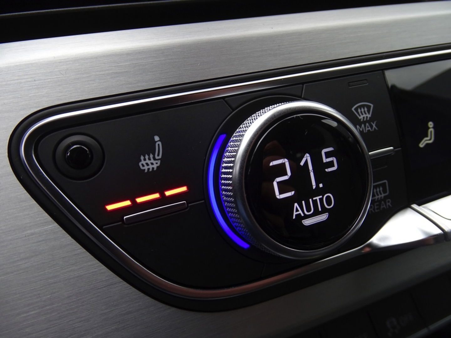 Audi A4 Avant 1.4 TFSI 150PK automaat. S-line S / S virtual dashboard / *NAP*