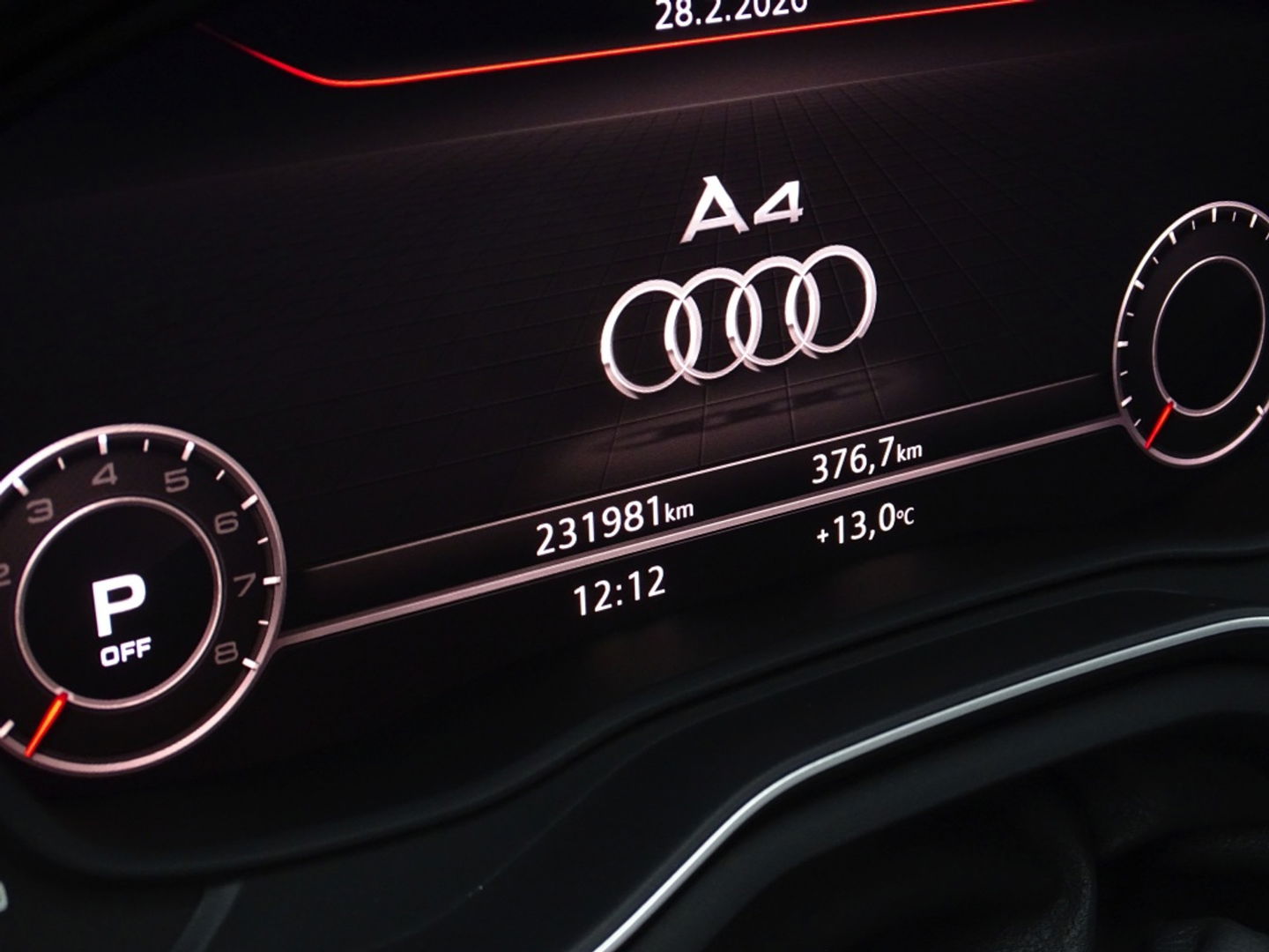 Audi A4 Avant 1.4 TFSI 150PK automaat. S-line S / S virtual dashboard / *NAP*