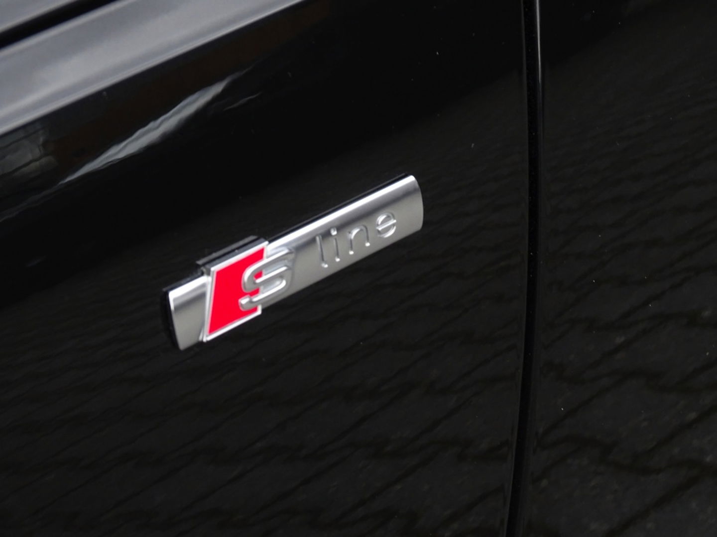 Audi A4 Avant 1.4 TFSI 150PK automaat. S-line S / S virtual dashboard / *NAP*