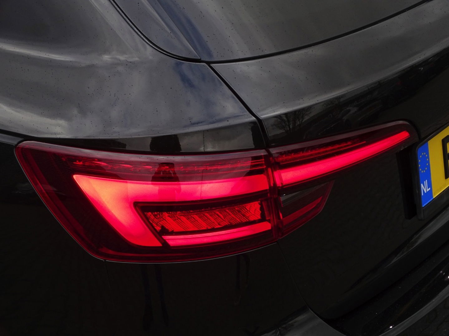 Audi A4 Avant 1.4 TFSI 150PK automaat. S-line S / S virtual dashboard / *NAP*