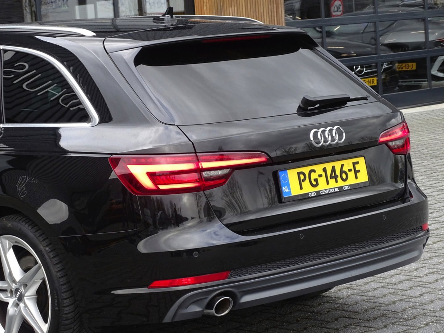 Audi A4 Avant 1.4 TFSI 150PK automaat. S-line S / S virtual dashboard / *NAP*