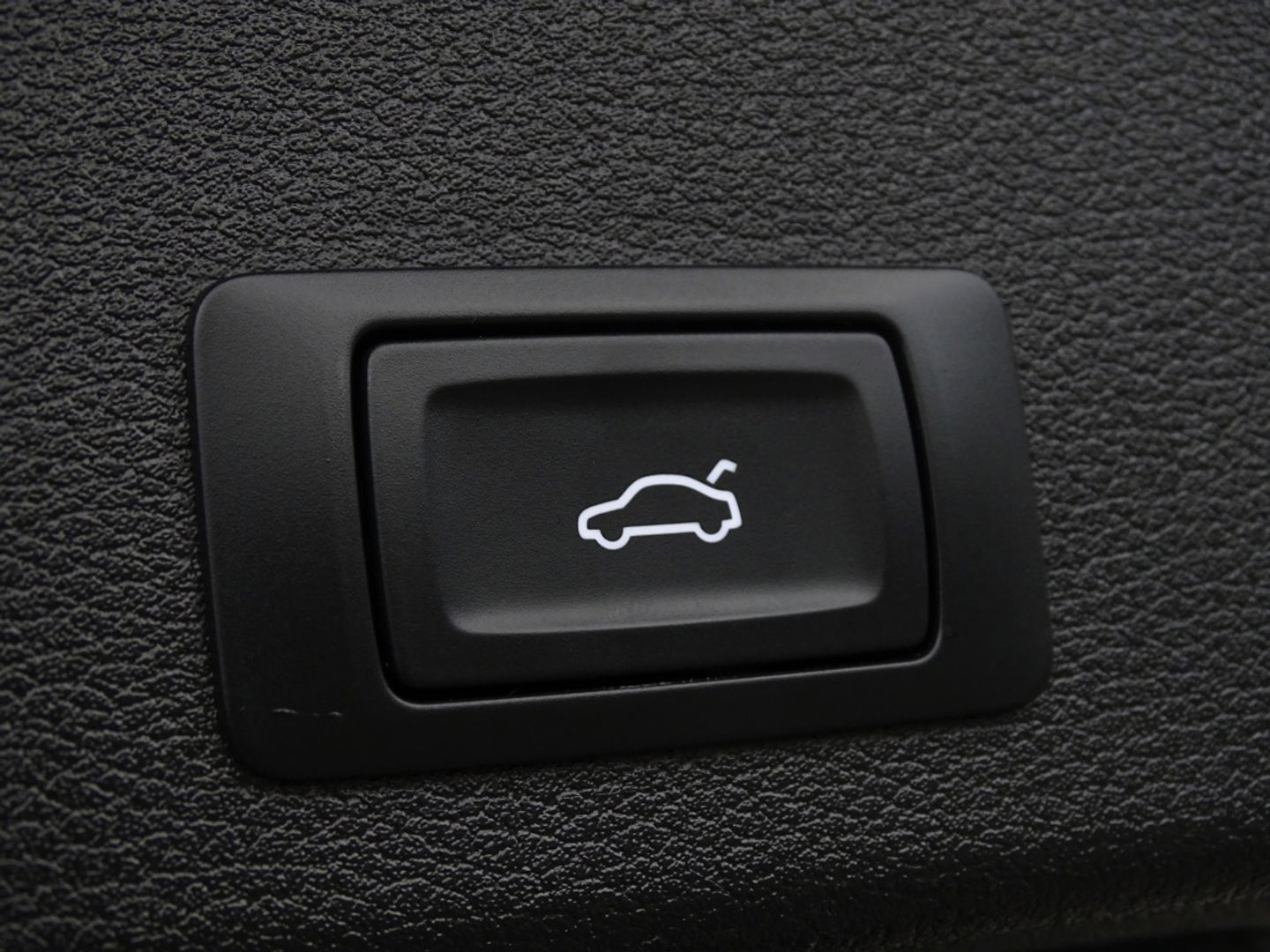 Audi A4 Avant 1.4 TFSI 150PK automaat. S-line S / S virtual dashboard / *NAP*