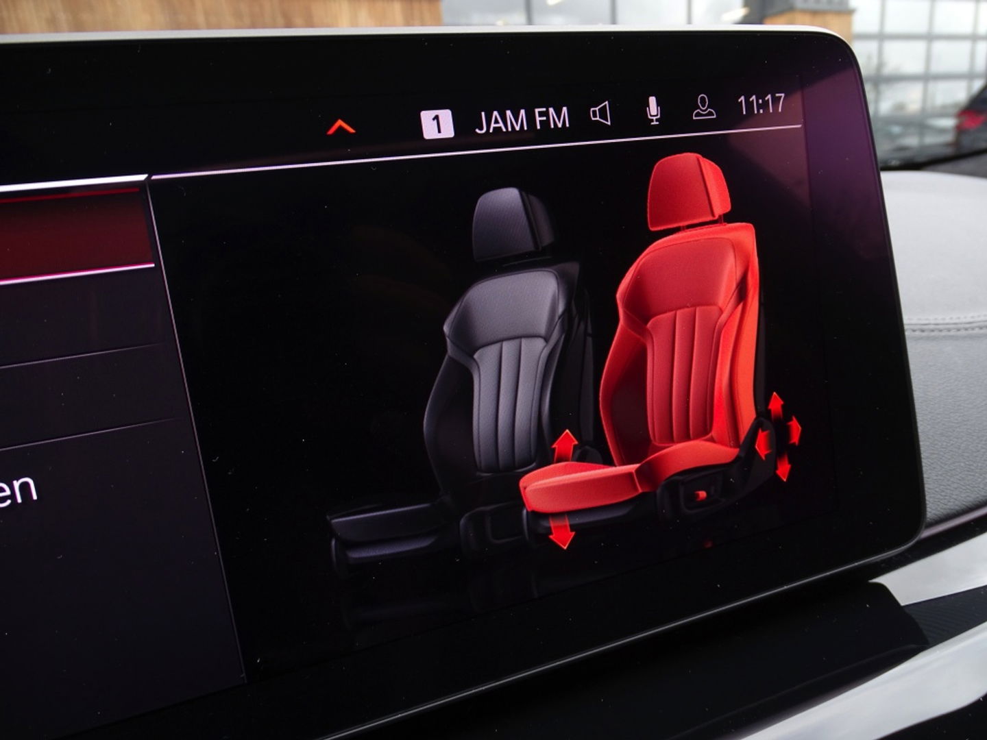 BMW 5 Serie 530e 292PK M-Sport / M- Individual / alcantara / 360° / Laser