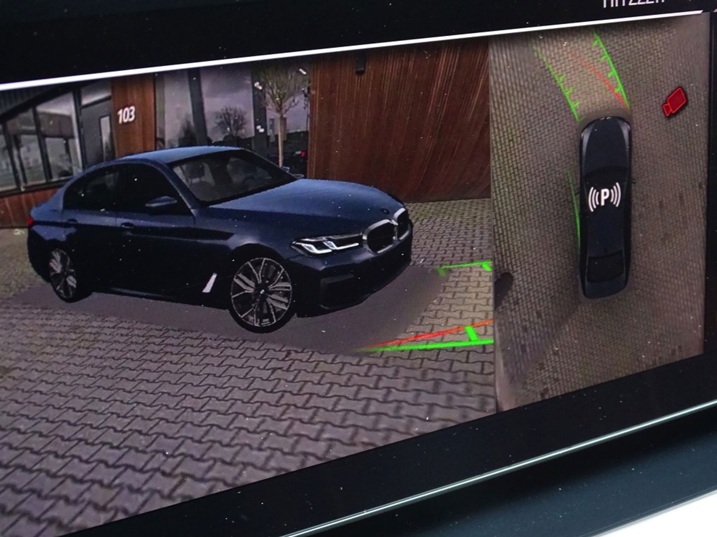 BMW 5 Serie 530e 292PK M-Sport / M- Individual / alcantara / 360° / Laser