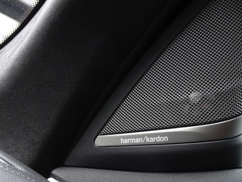 BMW 5 Serie 530e 292PK M-Sport / M- Individual / alcantara / 360° / Laser