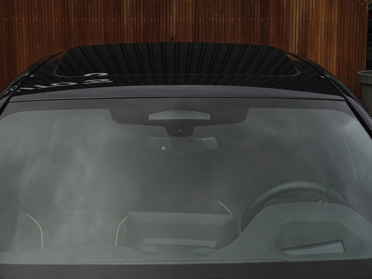 BMW 5 Serie 530e 292PK M-Sport / M- Individual / alcantara / 360° / Laser