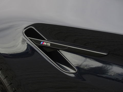 BMW 5 Serie M5 Competition V8 627PK / CARBON / Individual / Laser / 360°