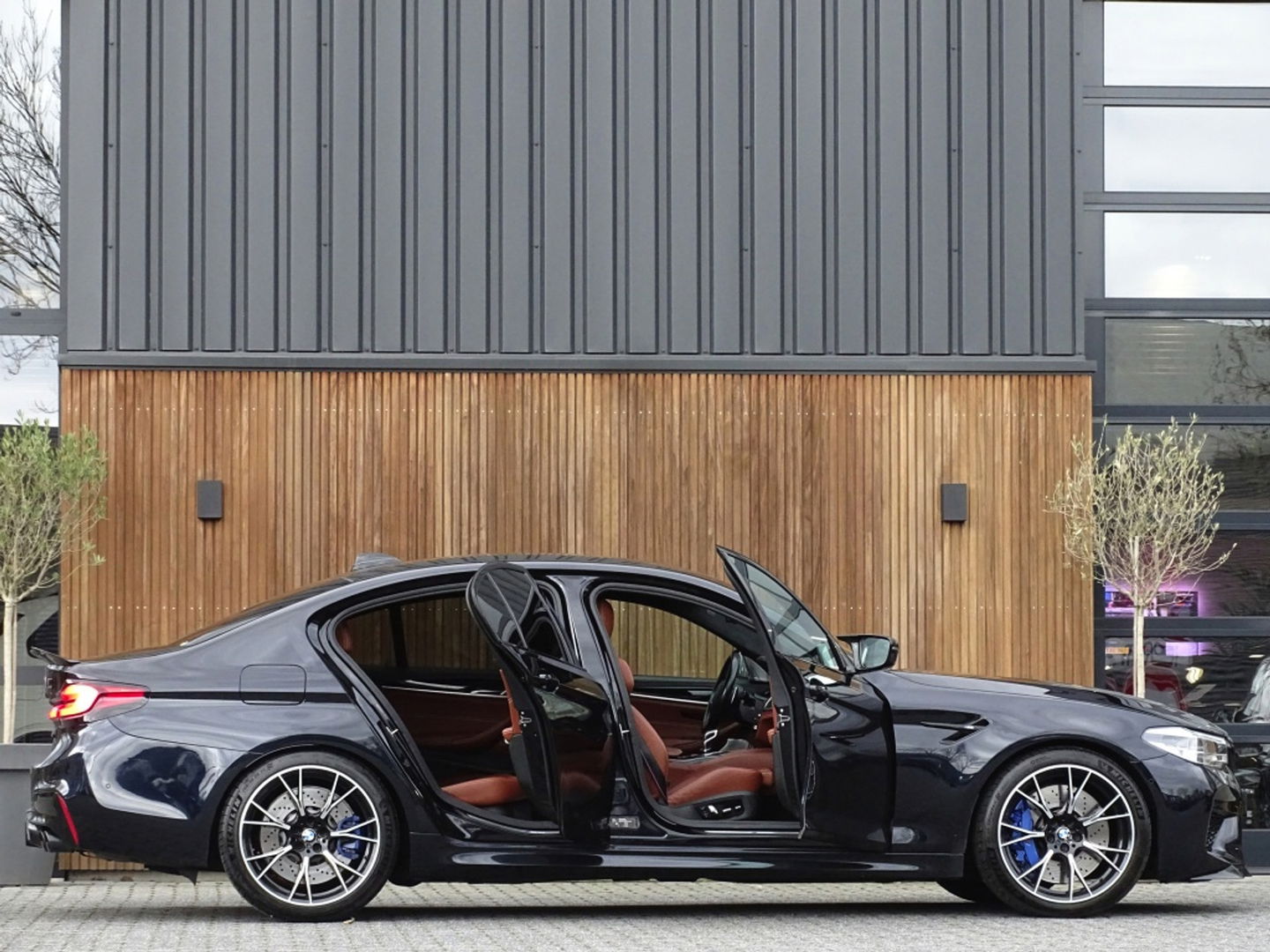 BMW 5 Serie M5 Competition V8 627PK / CARBON / Individual / Laser / 360°