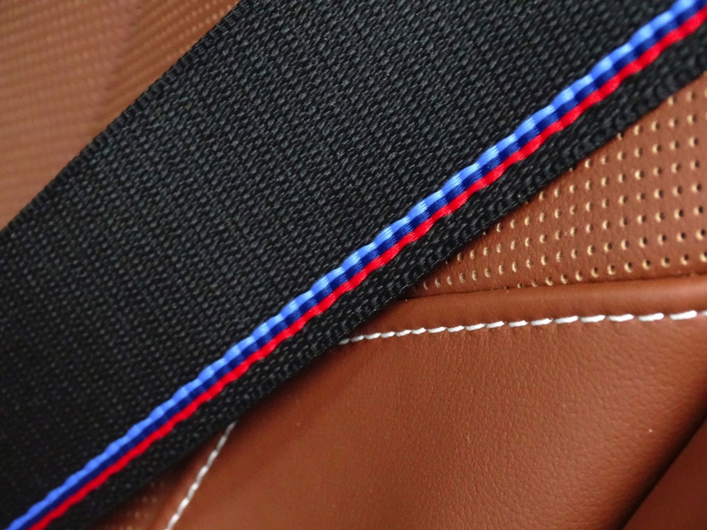 BMW 5 Serie M5 Competition V8 627PK / CARBON / Individual / Laser / 360°