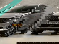 Peugeot 5008 - 1.2 PureTech Allure Sport 7 Peroons (APPLE CARPLAY, GROOT NAVI, 360 CAMERA, LEDER, STOELVERWARMING, SPORTSTOELEN, GETINT GLAS, ELEK ACHTERKLEP, LANE ASSIST, NIEUWSTAAT)
