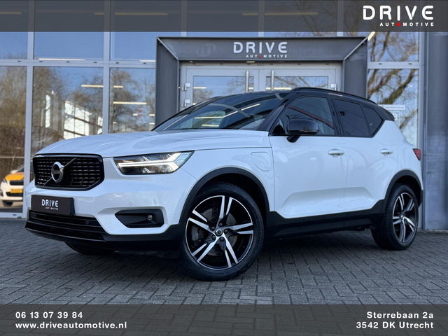 Volvo XC40 - 1.5 T5 Recharge 262 PK R-Design |H/K|Winterpakket|Cam|Trekhaak