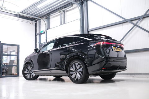 Nissan ARIYA Advance 66 kWh | 360 camera | navigatie | Halfleder | NAP NL auto | Rijklaarprijs | stoelverwarming |