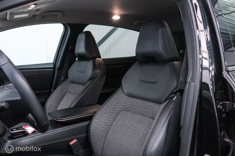 Nissan ARIYA Advance 66 kWh | 360 camera | navigatie | Halfleder | NAP NL auto | Rijklaarprijs | stoelverwarming |