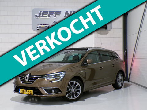 Renault Mégane Estate 1.2 TCe Série Signature Exclusiv "Origineel NL!" Draadloos apple-Carplay! Bose Leer Panoramadak Led-koplamp