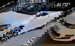 Volkswagen Golf - 1.4 TSI Highline | AUTOMAAT | Nette Staat | Stoelverwarming | Comfort Stoelen | 2026 Onderhoudsbeurt gehad | Navigatie | Cimate Control | 2 Luxe Sleutels |