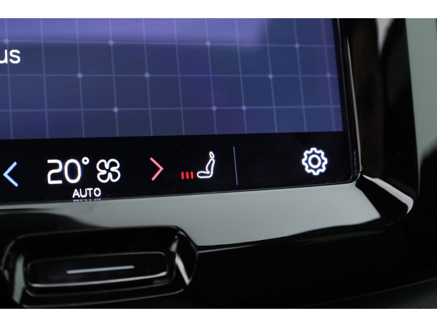 Volvo XC60 2.0 T6 Plug-in hybrid AWD Plus Dark | Trekhaak | Pano | ACC | Blis  | H&K Audio | Sport stoelen | stoel&stuur Verw. |