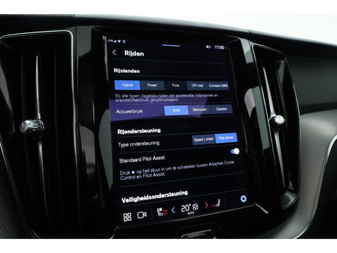 Volvo XC60 2.0 T6 Plug-in hybrid AWD Plus Dark | Trekhaak | Pano | ACC | Blis  | H&K Audio | Sport stoelen | stoel&stuur Verw. |