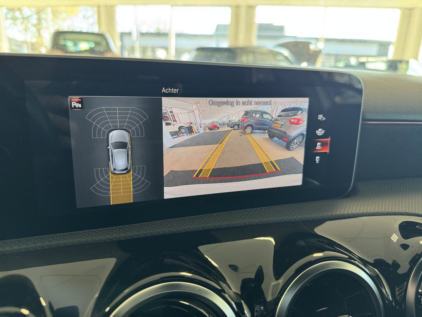 Mercedes-Benz A-Klasse 180 Business Solution AMG Night Upgrade