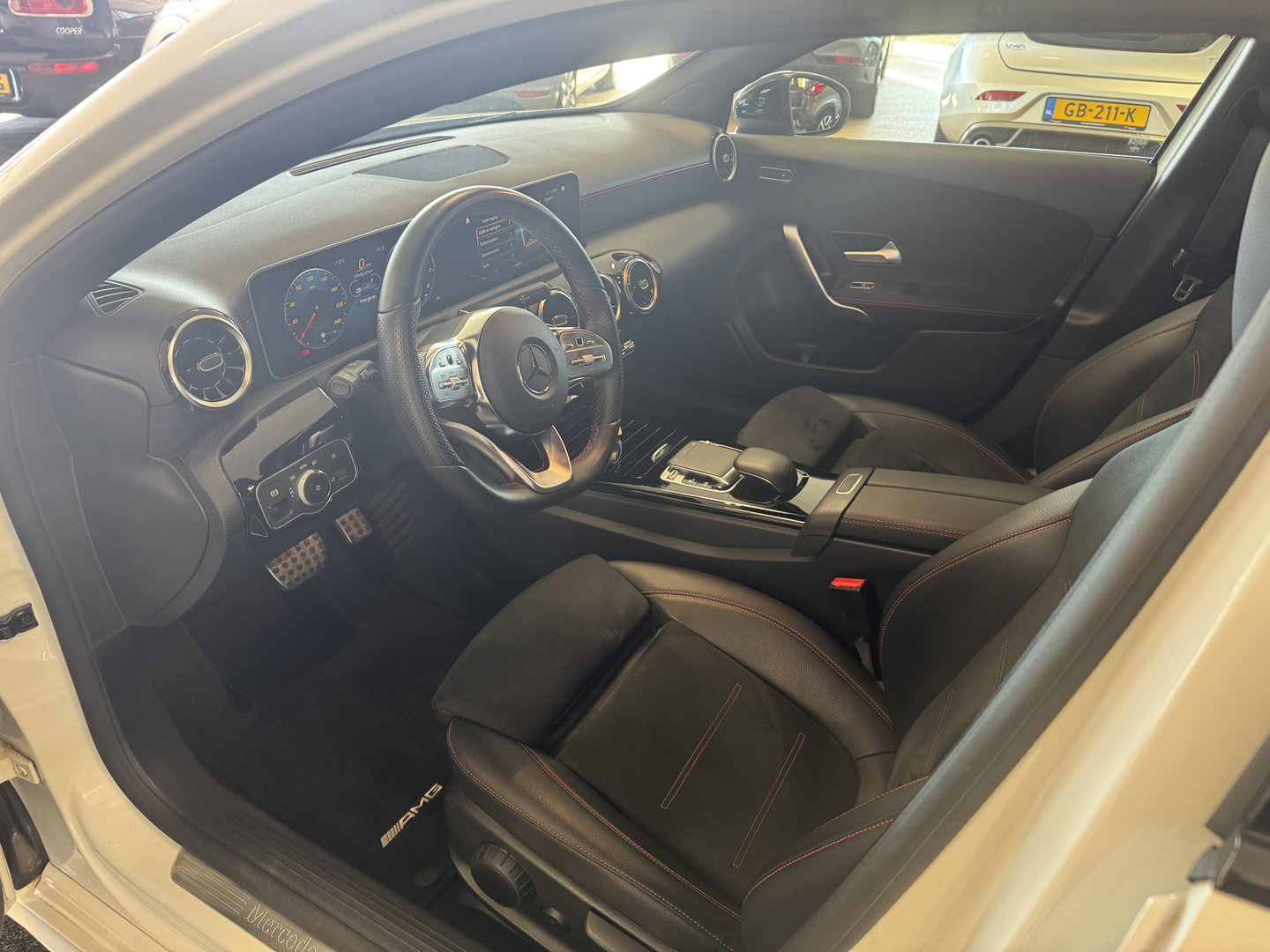 Mercedes-Benz A-Klasse 180 Business Solution AMG Night Upgrade