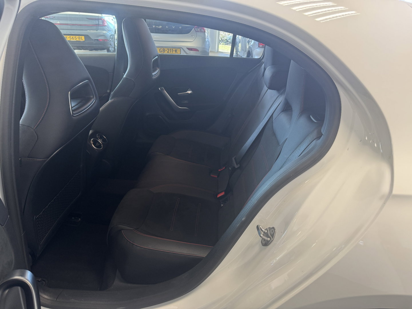 Mercedes-Benz A-Klasse 180 Business Solution AMG Night Upgrade