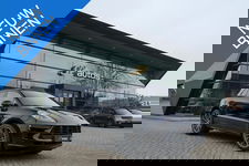 Porsche Macan - 2.9 Turbo 441pk Panoramadak Luchtvering Adaptive cruise PDLS plus 18-weg stoelen